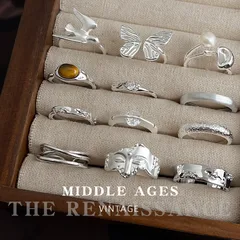 Vintage Style Butterfly Open Ring For Women In Silver Plated Copper With Zircon Inlay 3