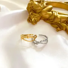 Vintage Style Crossover Ring For Unisex Featuring Carving, Made Of Titanium Steel With 18K Real Gold Plated Finish 2