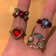 Vintage Style Heart Shape Ring For Women In Alloy With Zircon Inlay Featuring Electroplated Finish