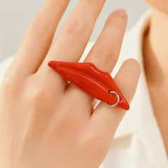 Vintage Lip Shape Ring Single Holiday Women's Red Lipstick Ring Suitable For Dates And Daily Casual Wear