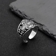 Vintage Style Men's Open Letter Ring In Alloy With Electroplated Finish 4
