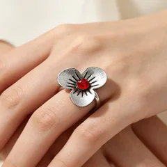 Vintage Style Red Flowers Ring For Women In Alloy With Rhinestones Featuring Electroplated Craftsmanship