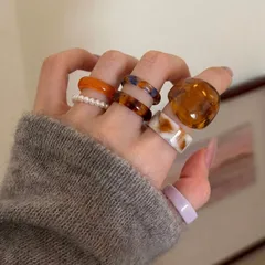 Vintage Style Resin Rings For Unisex Featuring Caramel Color, Set Of 7 Pieces