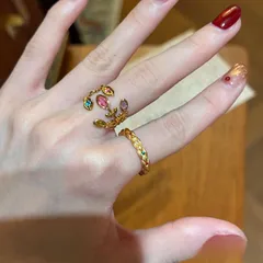 Vintage Style Women’s Alloy Rings For Leaves Featuring Braid Craftsmanship With Zircon Inlay