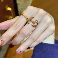 Vintage Style Women’s Alloy Rings For Leaves Featuring Braid Craftsmanship With Zircon Inlay 3