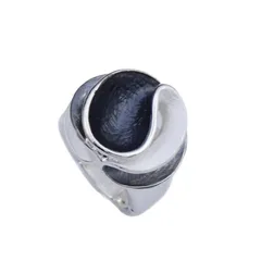 Rose For Women Adjustable Ring In Rose Red Zinc Alloy Featuring Simple Style And Enamel Craftsmanship 5