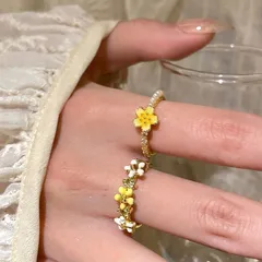 Women’s Alloy Rings With Electroplated Gold Finish And 0.03µm Coating Thickness Featuring Enamel Craftsmanship For Flowers