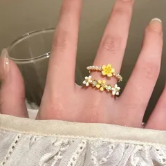 Women’s Alloy Rings With Electroplated Gold Finish And 0.03µm Coating Thickness Featuring Enamel Craftsmanship For Flowers 2