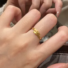 Women’s Asymmetrical Crossover Open Ring In Gold Electroplated Copper