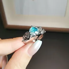 Luxurious Women’s Copper Rings For Flowers Featuring Electroplated And Faceted Craftsmanship 3