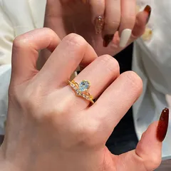 Women’s Crown Ring In Gold Electroplated Copper With Zircon Inlay