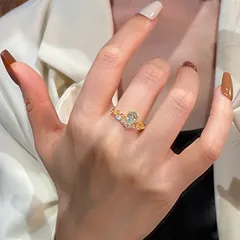 Women’s Crown Ring In Gold Electroplated Copper With Zircon Inlay 3