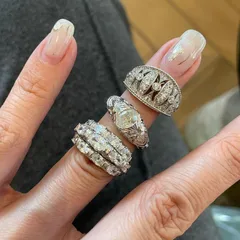 Women’s Electroplated Copper Flower Carving Ring With Zircon Inlay, Elegant Floral Design Jewelry