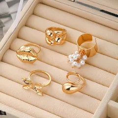 5 Pieces Set Of Electroplated Alloy Open Rings For Women Featuring Lips Design With Imitation Pearl Inlay 3