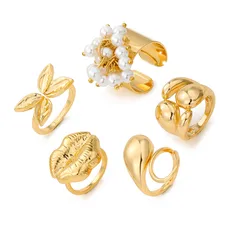 5 Pieces Set Of Electroplated Alloy Open Rings For Women Featuring Lips Design With Imitation Pearl Inlay 5