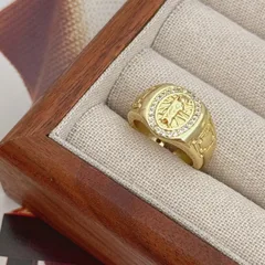 Women’s Human Pattern Ring With Bezel Setting, Electroplated Copper Base, 18K Real Gold Plated, Featuring Zircon Inlay 4