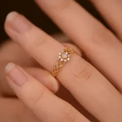 Women’s Open Rings Featuring Flowers Design In Electroplated Copper With Zircon Inlay, Perfect For Spring 4