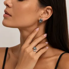 Luxurious Women’s Open Rings For Water Droplets Featuring Gold Electroplated Zinc Alloy With Rhinestones Inlay