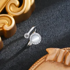Women’s Rotatable Horse Eye Fidget Ring In Titanium Steel With 18K Real Gold Plated PVD Coating And Cat's Eye Stone Inlay 3