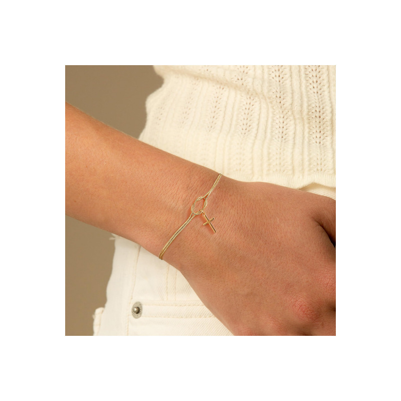Paper Clip Bracelet For Women Featuring Copper Paperclip Chain With Electroplated Gold And Zircon Inlay 5