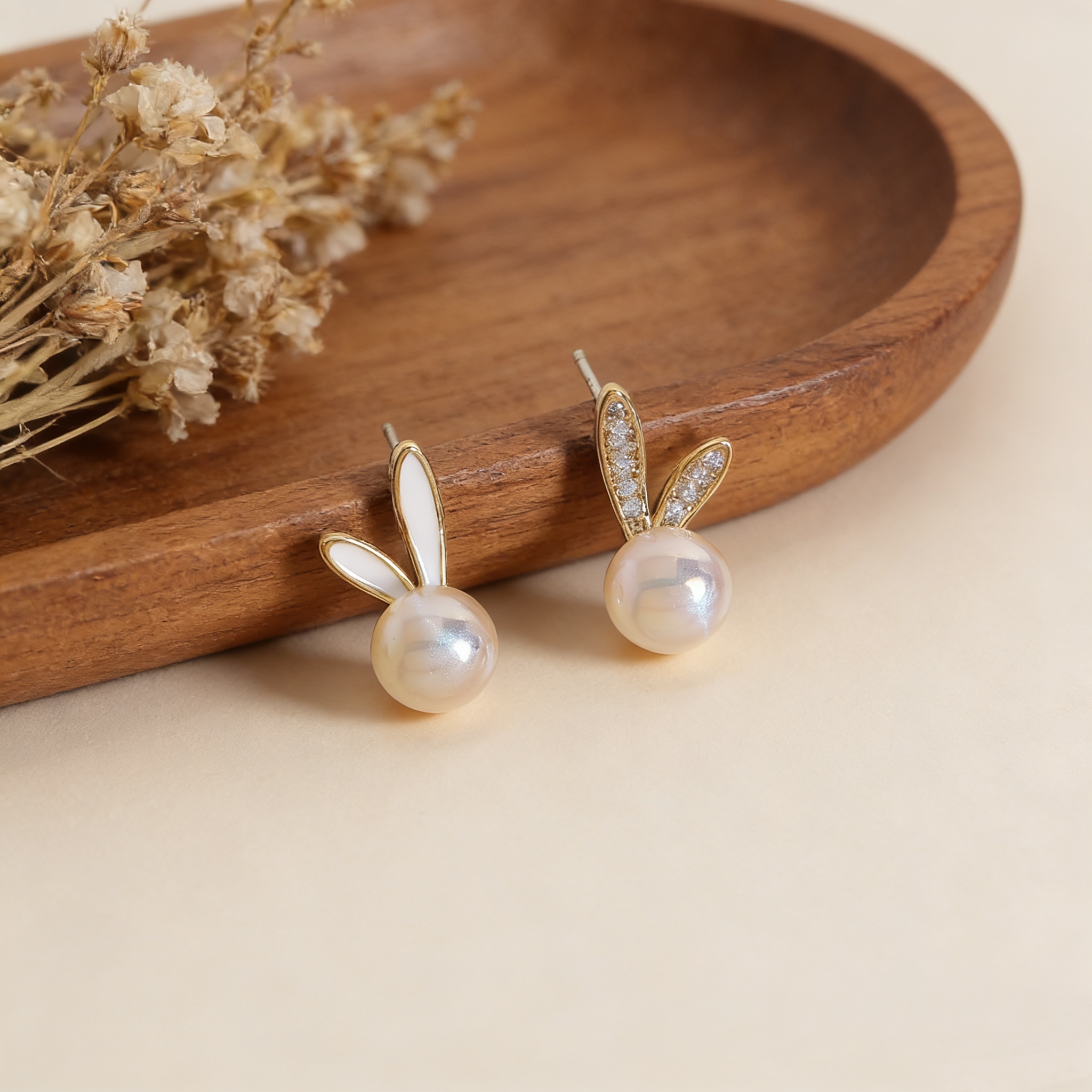 Rabbit Stud Earrings With Bezel Setting In Copper Featuring 14K Real Gold Plating And Zircon Inlay, 0.03µm Water Plating Thickness 4