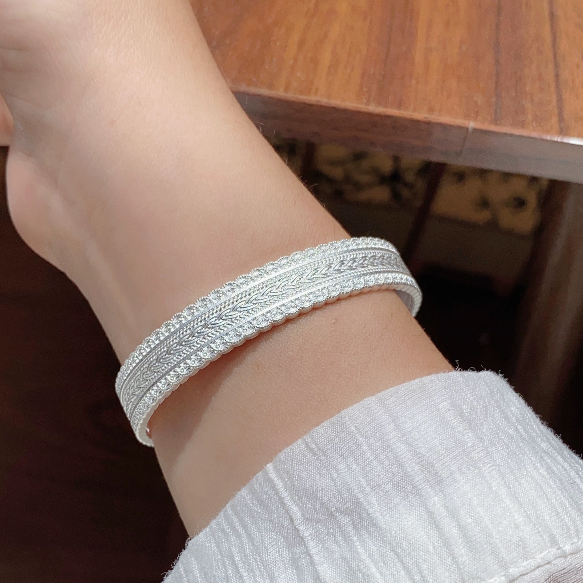 Retro Electroplated Copper Wristband For Women In Gold, Perfect For Festival Wear 2