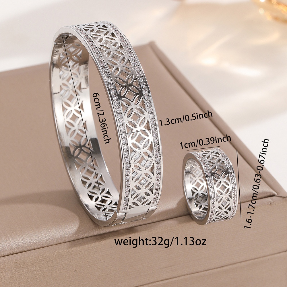 Retro Floral Copper Bangle With Gold Inlay And Rhinestone Accents 2