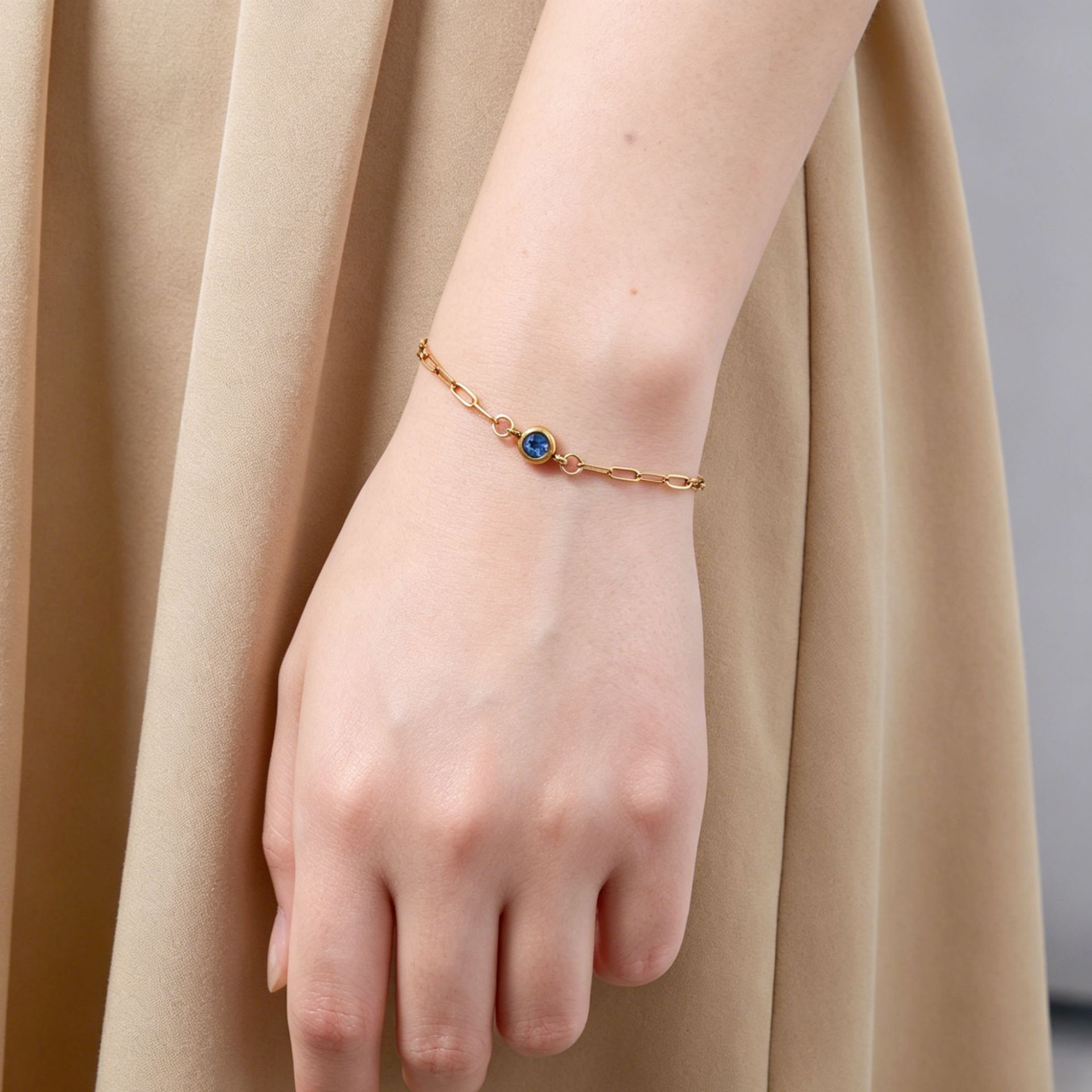 Round Birthstone Bracelet For Women In Gold With PVD Coated 304 Stainless Steel 4