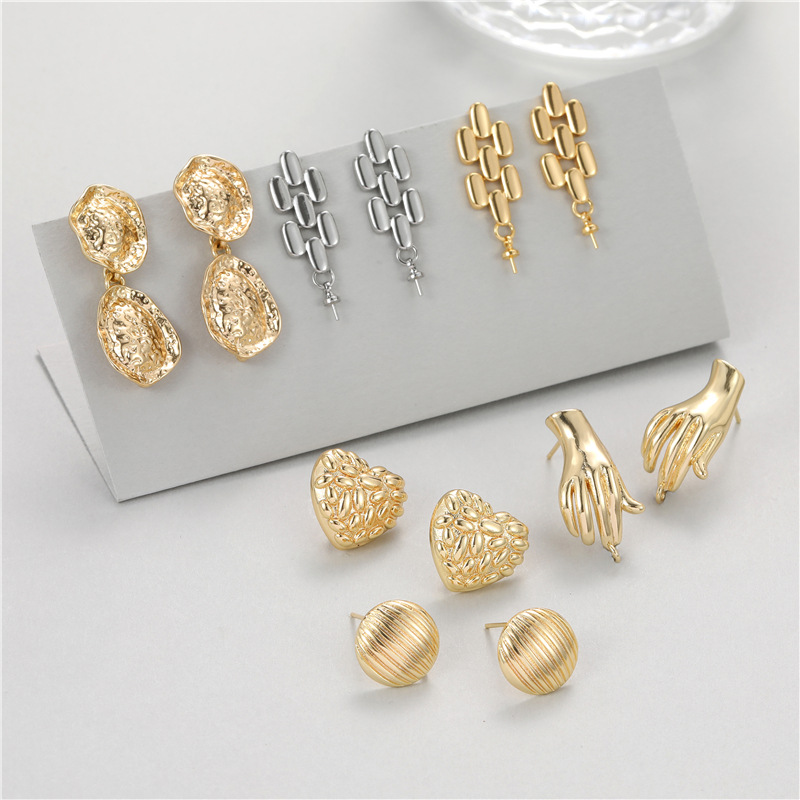 Round Earrings For Women Featuring 14K Real Gold Plated Copper With Artificial Pearl Inlay 2