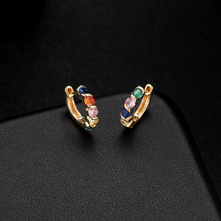 Round Hoop Earrings For Women With Copper Posts, Electroplated 14K Real Gold Plated Featuring Zircon Inlay
