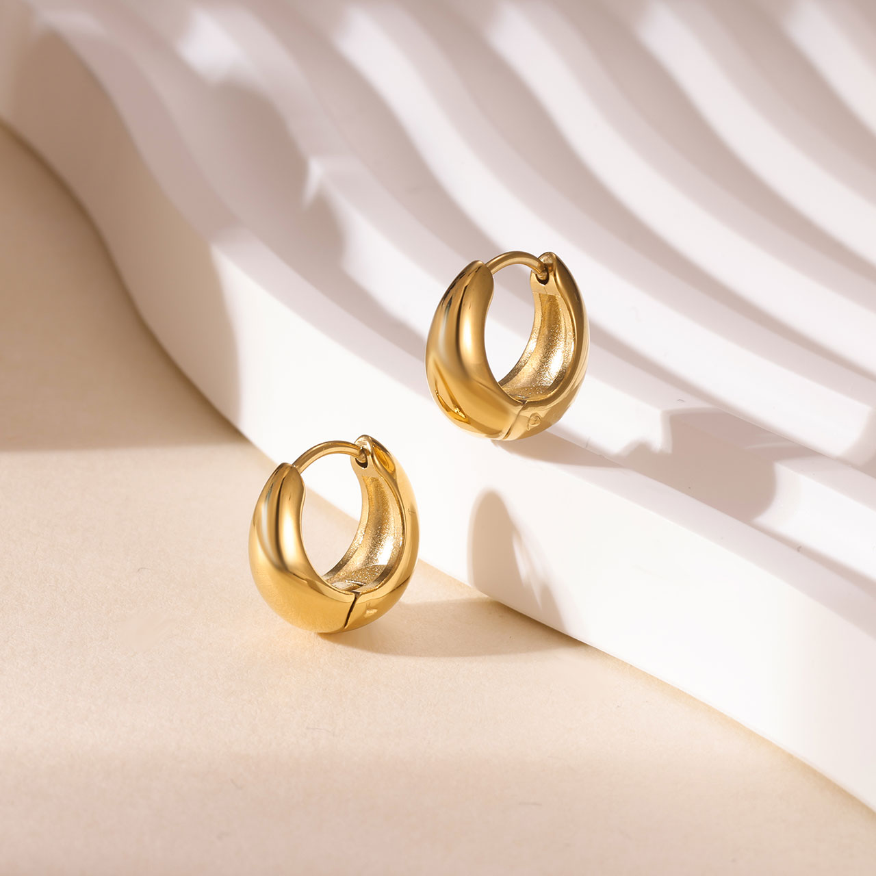 Round Hypoallergenic Earrings In 304 Stainless Steel With PVD Coated Gold Plating And 0.03µm-0.05µm Thickness