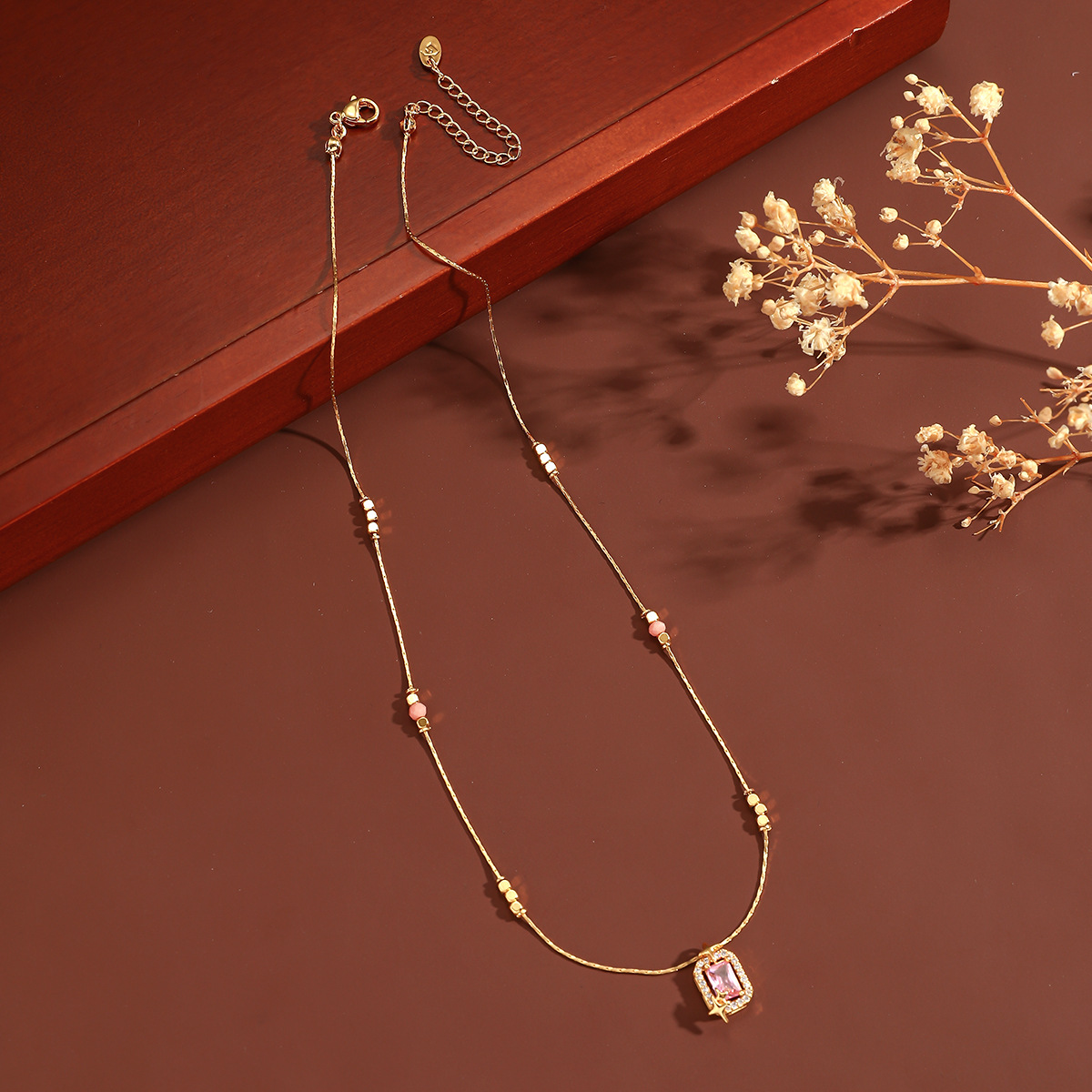 Round Pendant Necklace For Women With Copper Pendant And Titanium Steel Micro Super Whisper Thin Chain Featuring Zircon Inlay 4