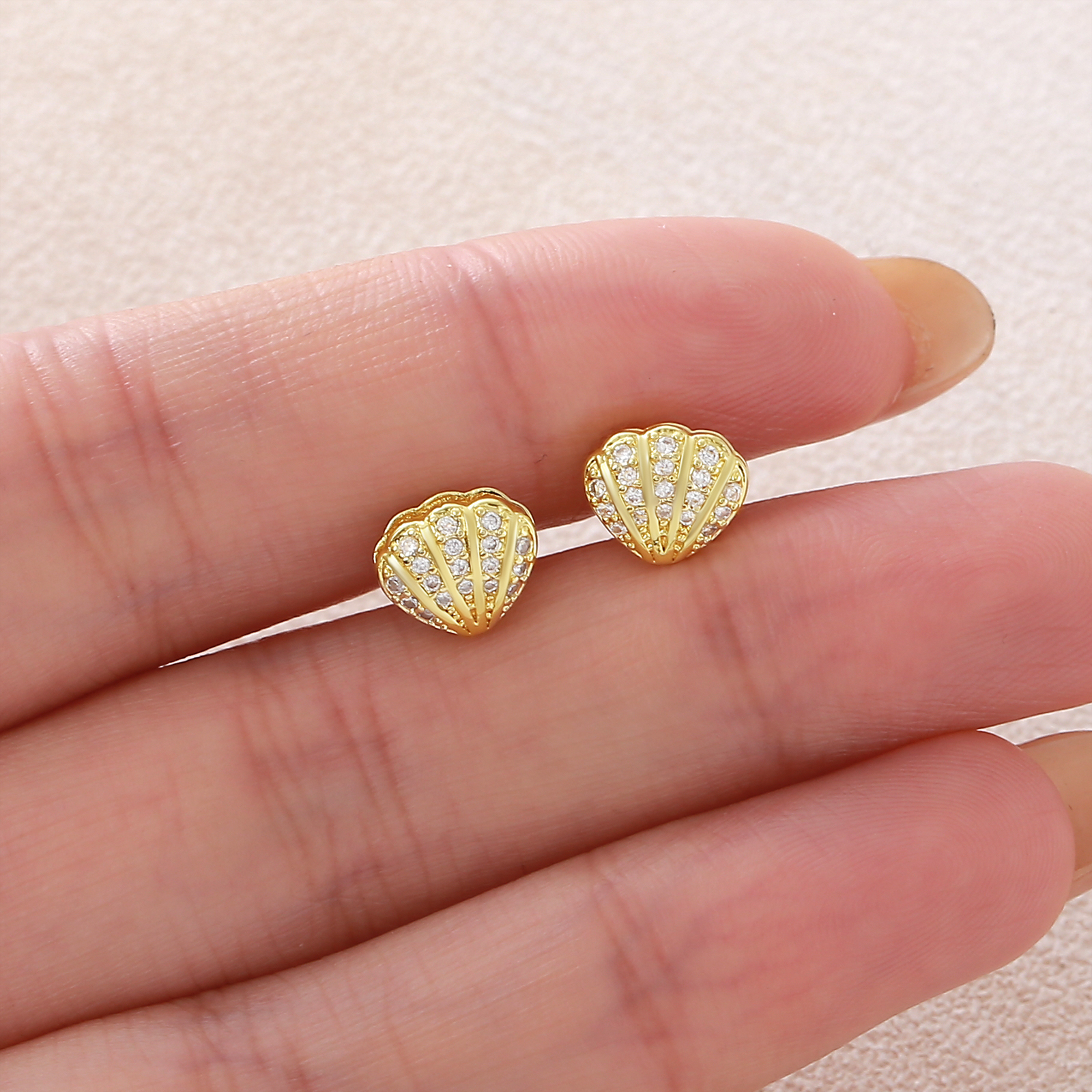 Scallop Stud Earrings With Bezel Setting, 18K Real Gold Plated Copper Featuring Zircon Inlay And 0.05µm-0.08µm Water Plating Thickness 6
