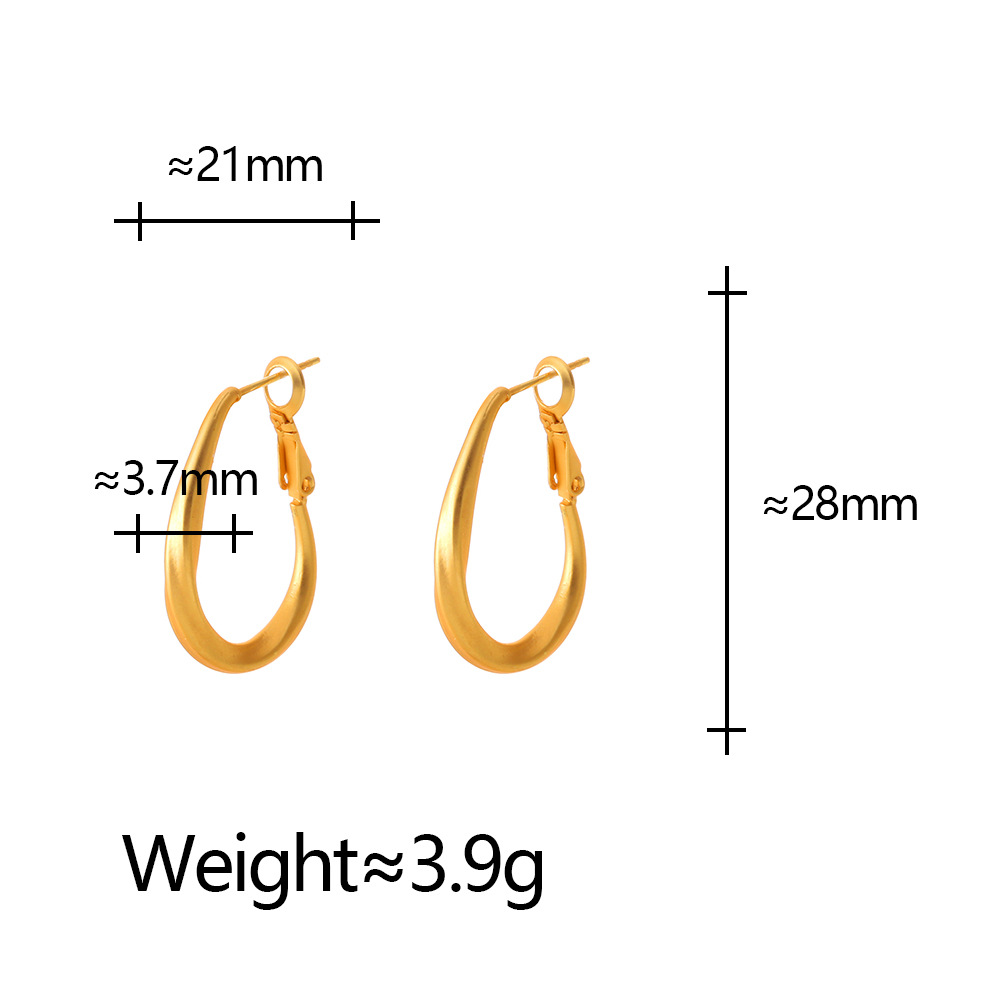 Simple Style Oval Hoop Earrings For Women In Golden Copper With Electroplated Finish 4