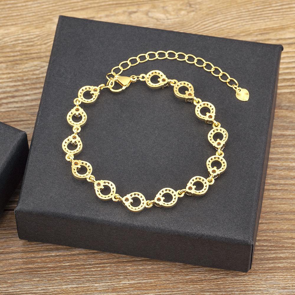 Simple Style Round Copper Bracelet With Electroplated 18K Real Gold Plated Finish, Elegant Gold Bangle 4