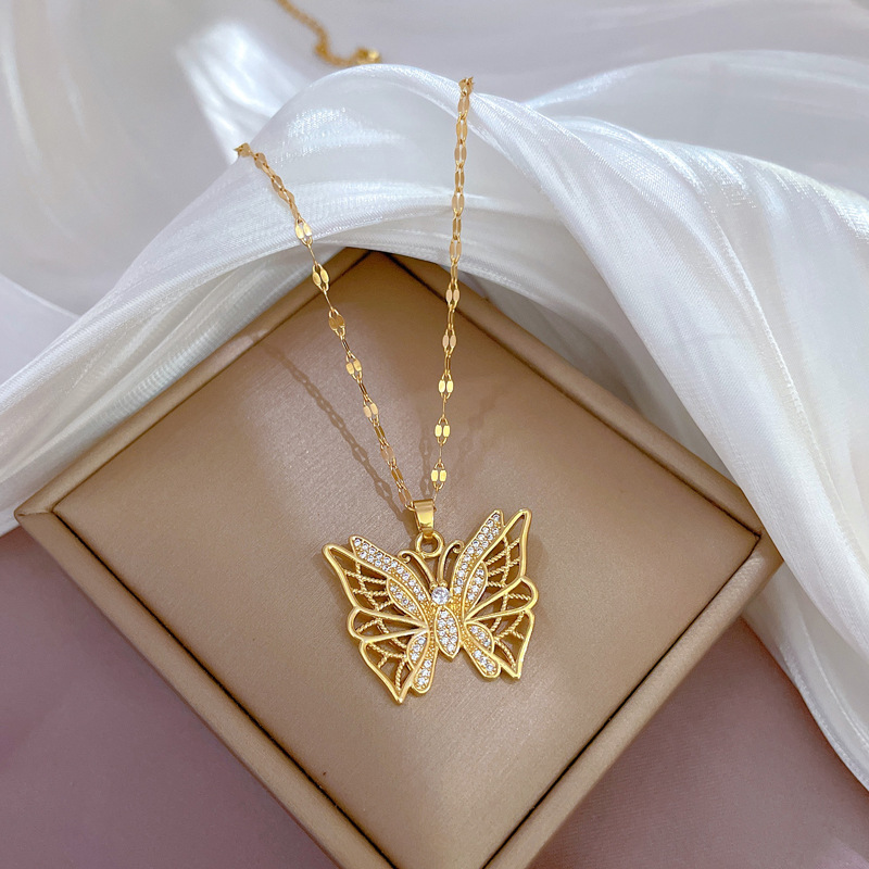 Geometric Pendant Necklace For Women In 304 Stainless Steel With Gold Plated PVD And Zircon Inlay, Cuban Link Chain 2