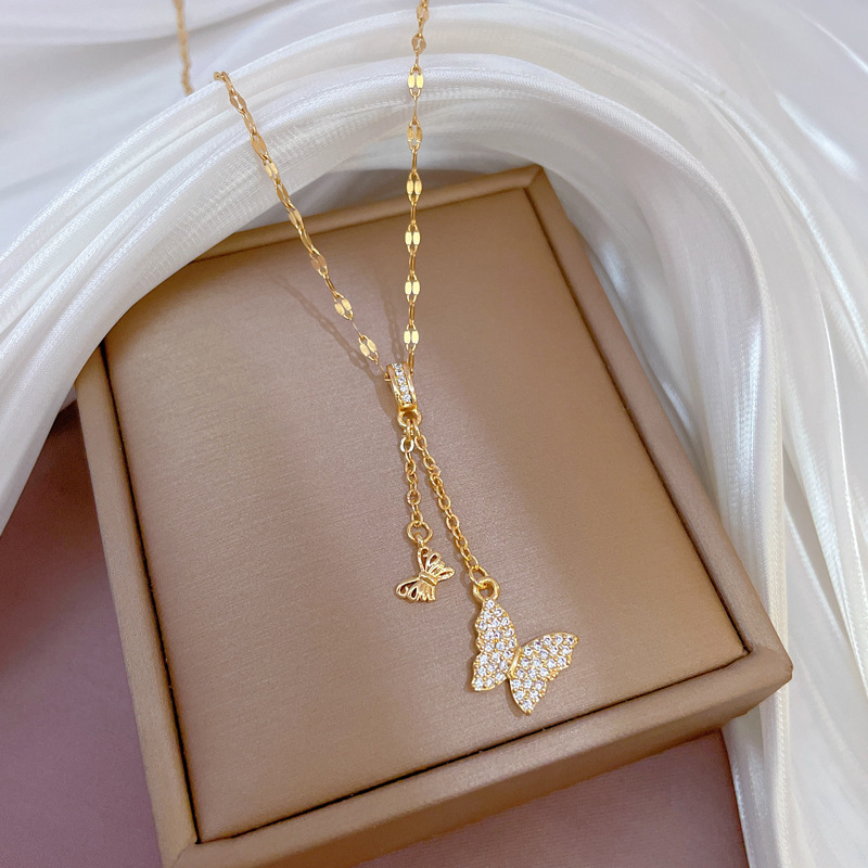 Geometric Pendant Necklace For Women In 304 Stainless Steel With Gold Plated PVD And Zircon Inlay, Cuban Link Chain 3