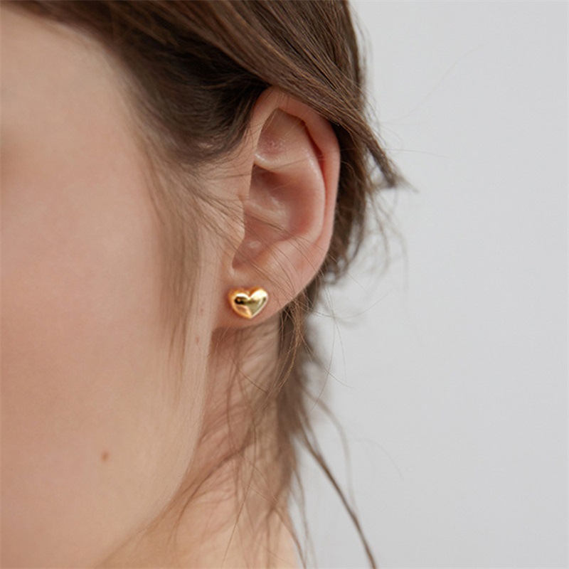 Heart Shape Waterproof Non Tarnish Earrings For Women, 14K Gold PVD Coated 304 Stainless Steel Studs With 0.05-0.08µm Plating 3