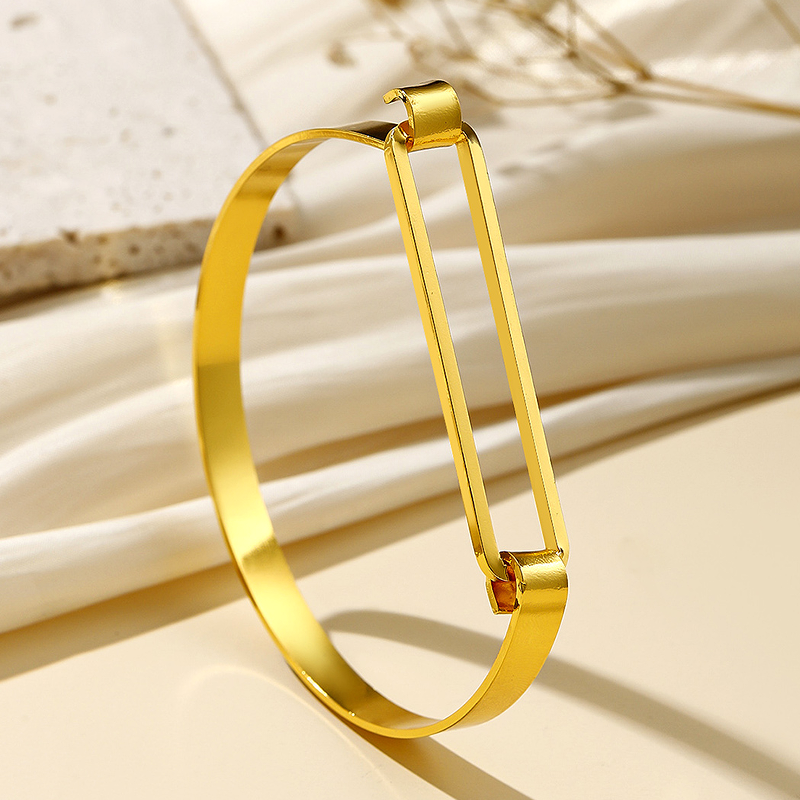 Solid Color Copper Bangle For Women Featuring Round Design With 18K Gold Plated Finish