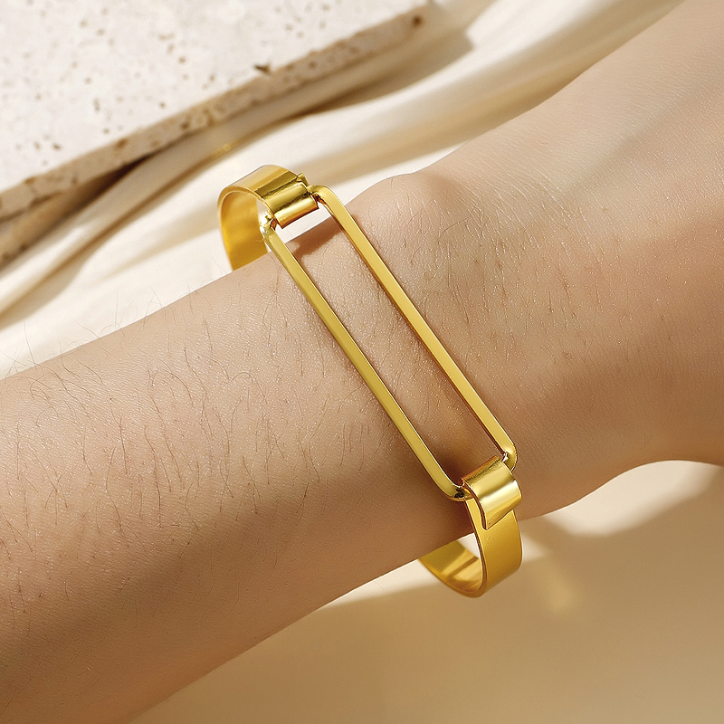 Solid Color Copper Bangle For Women Featuring Round Design With 18K Gold Plated Finish 5