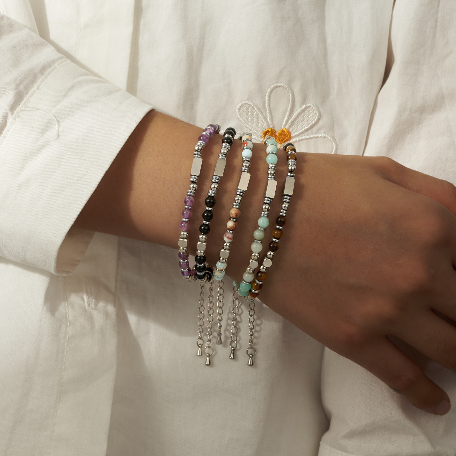 Square Copper Bracelets With Silver Plated Water Plating And 0.03µm Thickness Featuring Handmade Chain For Adults