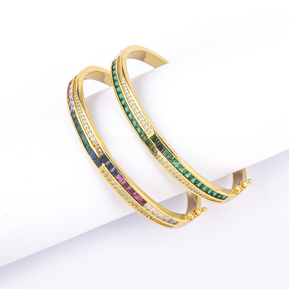 Star Pattern Copper Bangle With Zircon Inlay, 18K Real Gold Plated Featuring Electroplated Craft