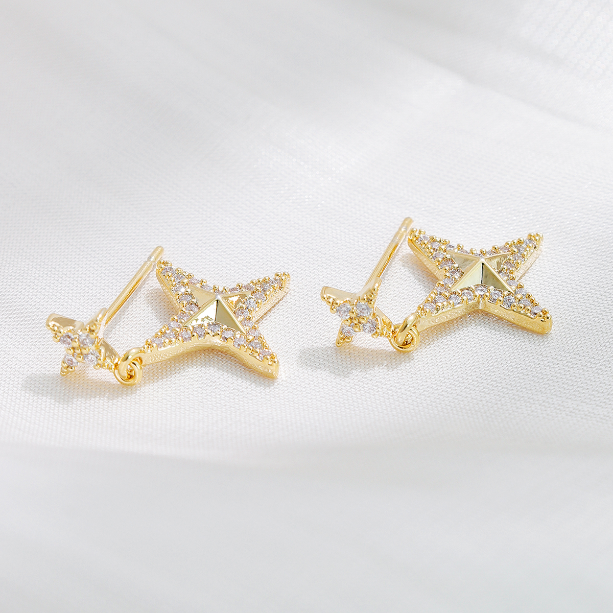 Starfish Earrings For Women With Bezel Setting, Copper Material And Copper Plated Water Plating, Featuring Zircon Inlay 3