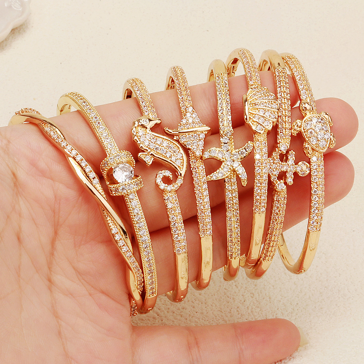 Starfish Shell Copper Embedded Zircon Open Hand Bracelet Women High End Non Fading Beach Party Jewelry 5