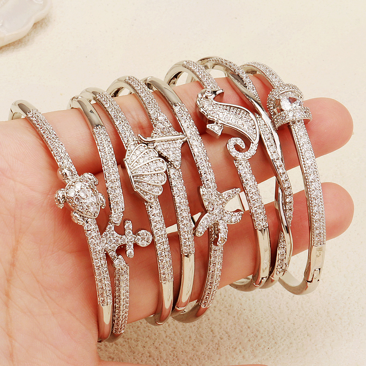 Starfish Shell Copper Embedded Zircon Open Hand Bracelet Women High End Non Fading Beach Party Jewelry 6