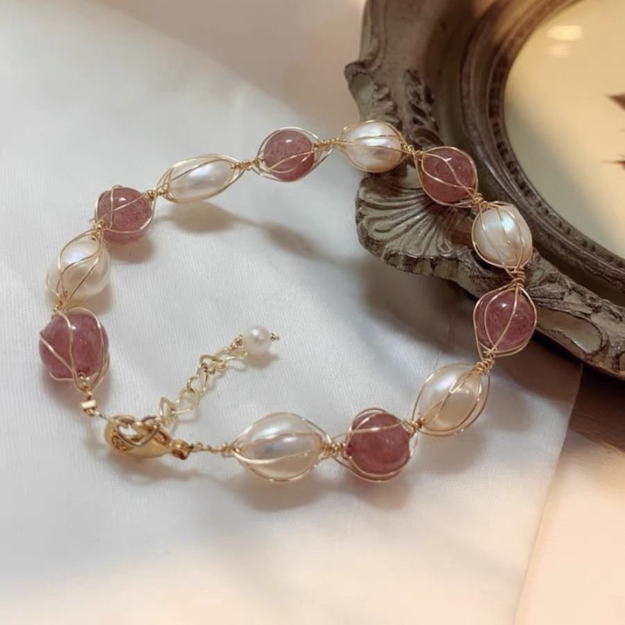 Strawberry Natural Pink Freshwater Pearl Bracelet For Women With Stretch Adjustable Bangle Design 2