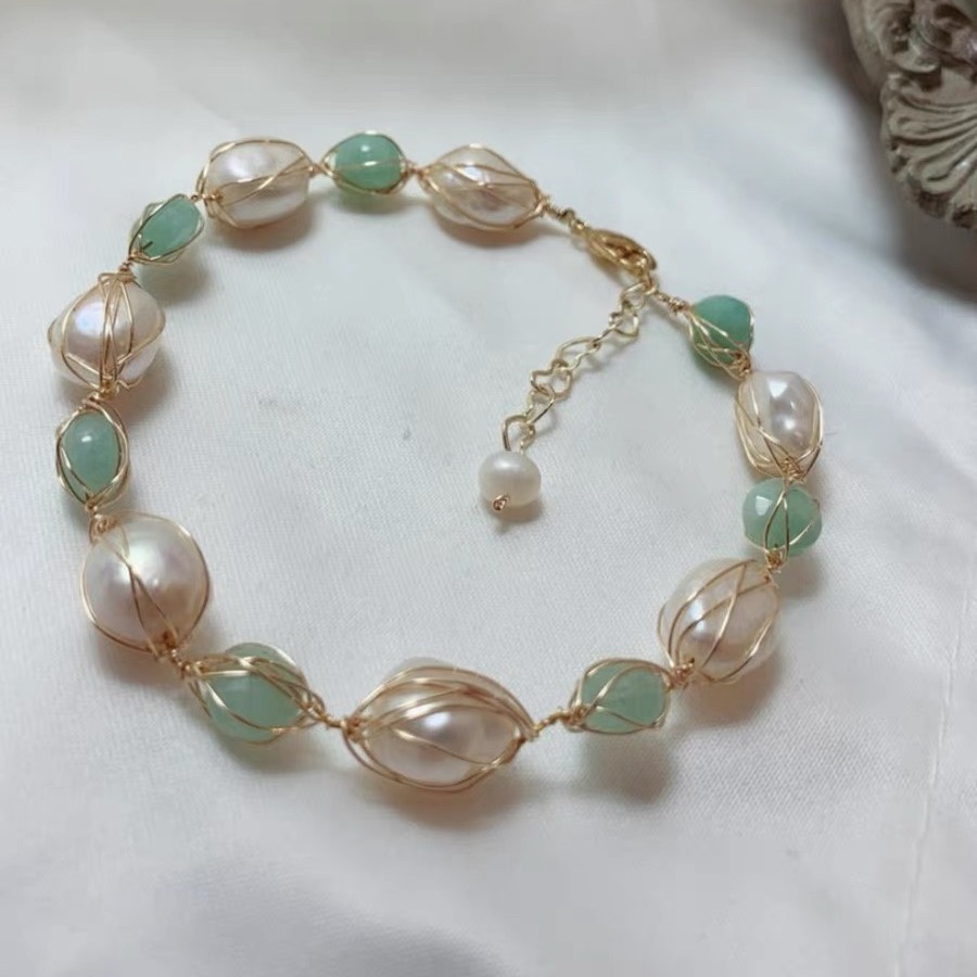 Strawberry Natural Pink Freshwater Pearl Bracelet For Women With Stretch Adjustable Bangle Design 3