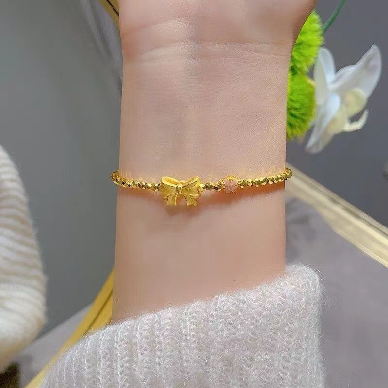 Sweet Bow Tie Bracelet For Women In Silver Plated Copper With Electroplated Gold Plating Process 2