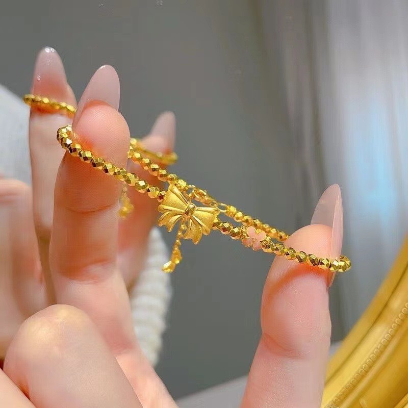 Sweet Bow Tie Bracelet For Women In Silver Plated Copper With Electroplated Gold Plating Process 3