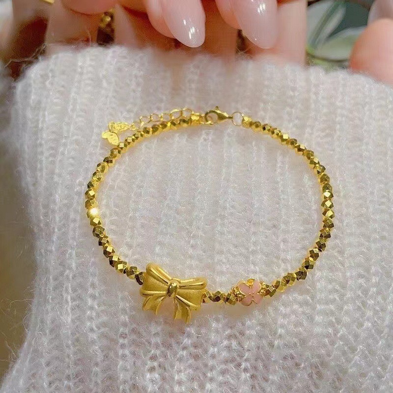 Sweet Bow Tie Bracelet For Women In Silver Plated Copper With Electroplated Gold Plating Process 4